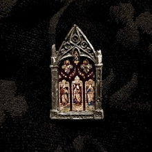 Load image into Gallery viewer, Cathedral Mullion Window